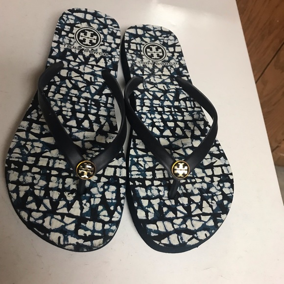 Tory Burch Flip Flops - Picture 5 of 8